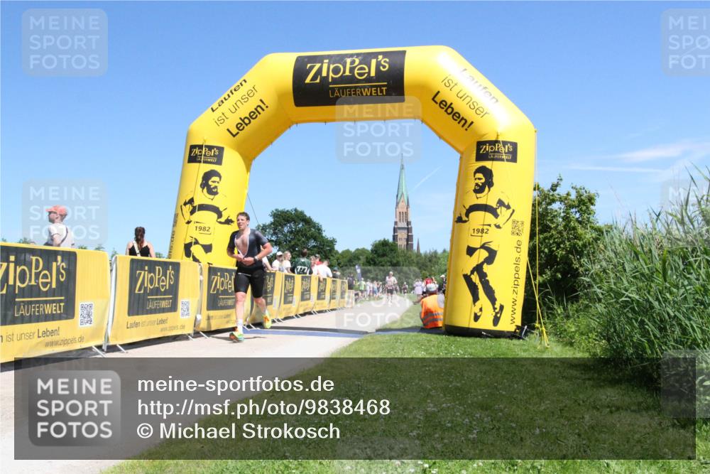 21.06.2026 - Viking Triathlon Michael Strokosch http://msf.ph/oto/9838468 21.06.2026 14:32:41 Laufen 392, 502 meine-sportfotos.de