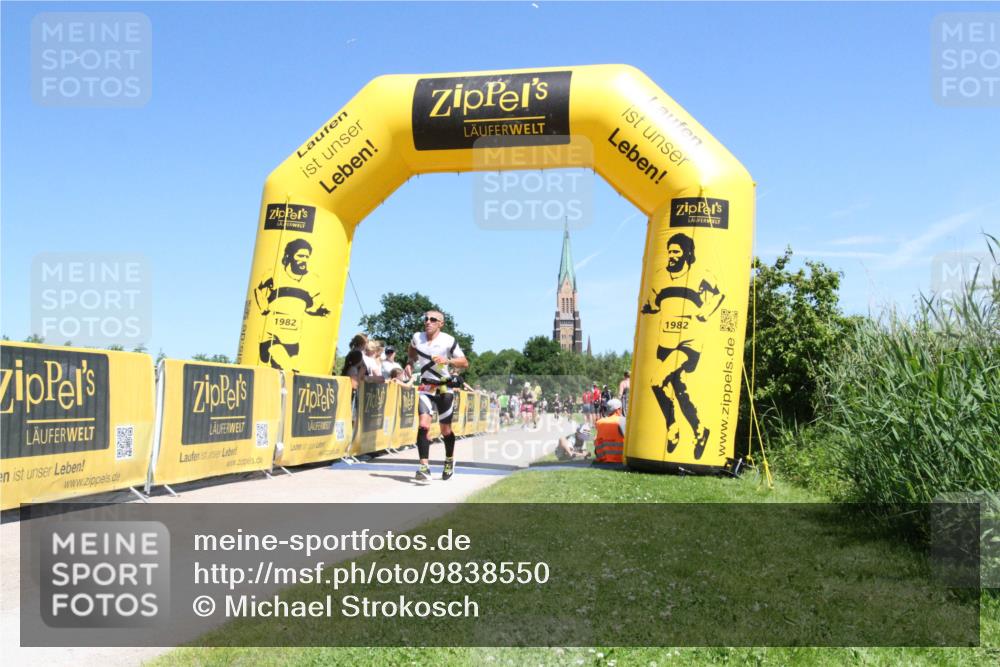 21.06.2026 - Viking Triathlon Michael Strokosch http://msf.ph/oto/9838550 21.06.2026 14:36:46 Laufen 88 meine-sportfotos.de