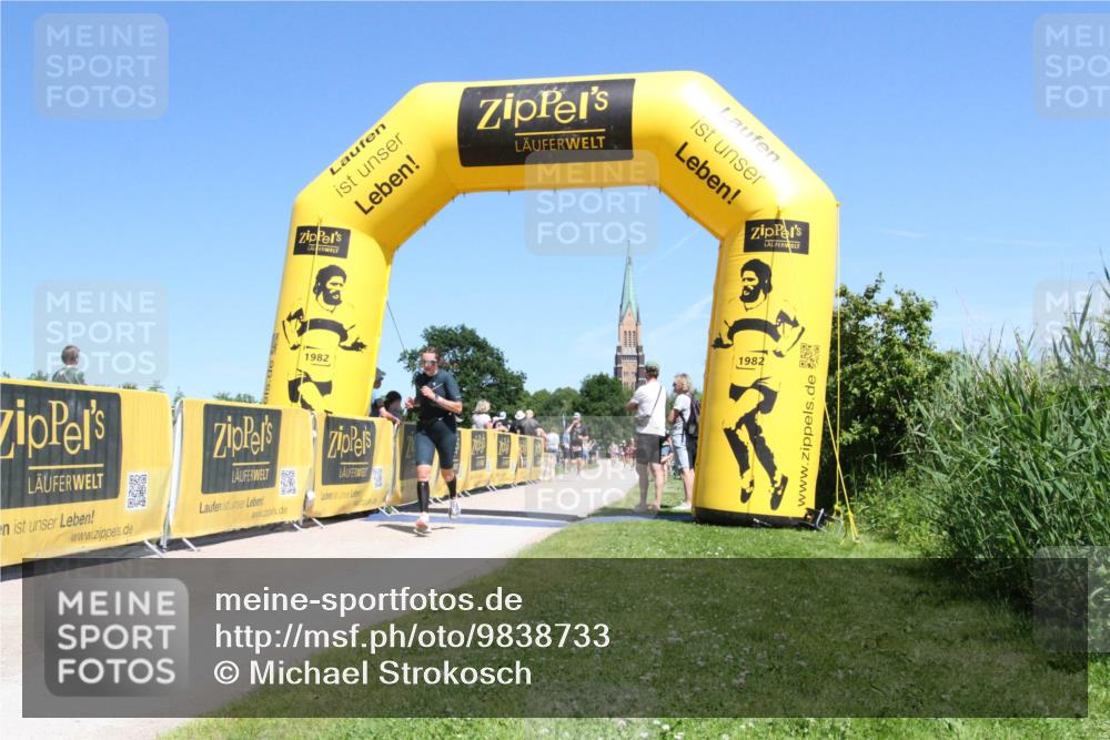 21.06.2026 - Viking Triathlon Michael Strokosch http://msf.ph/oto/9838733 21.06.2026 14:50:57 Laufen 24, 122 meine-sportfotos.de