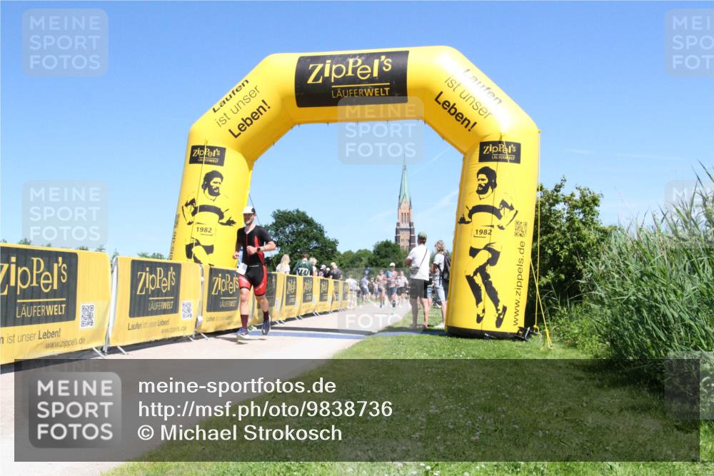 21.06.2026 - Viking Triathlon Michael Strokosch http://msf.ph/oto/9838736 21.06.2026 14:51:15 Laufen 17, 536 meine-sportfotos.de