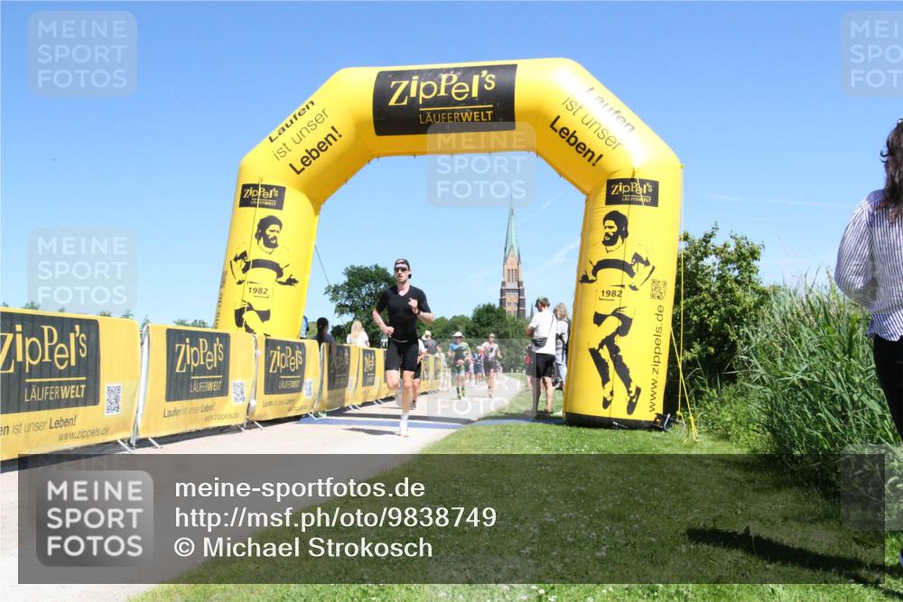 21.06.2026 - Viking Triathlon Michael Strokosch http://msf.ph/oto/9838749 21.06.2026 14:52:29 Laufen 376 meine-sportfotos.de