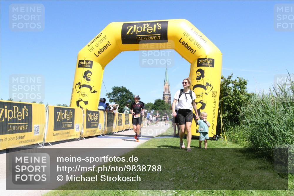 21.06.2026 - Viking Triathlon Michael Strokosch http://msf.ph/oto/9838788 21.06.2026 14:55:51 Laufen 400, 533 meine-sportfotos.de