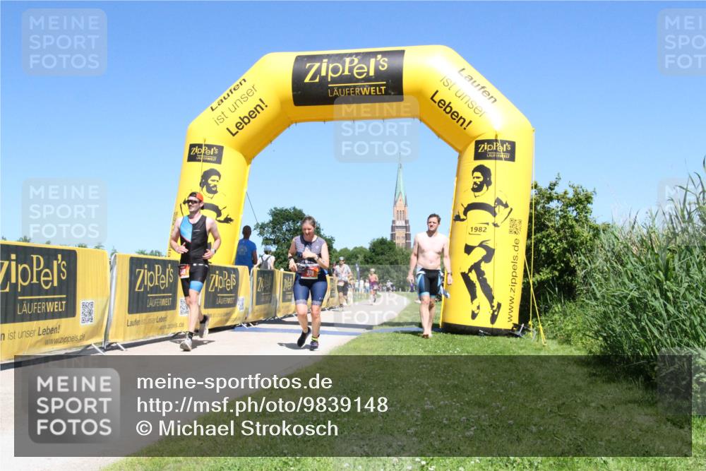 21.06.2026 - Viking Triathlon Michael Strokosch http://msf.ph/oto/9839148 21.06.2026 15:33:52 Laufen 349, 378 meine-sportfotos.de