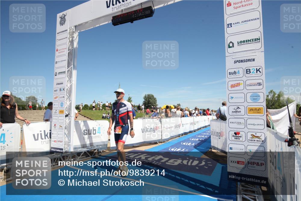 21.06.2026 - Viking Triathlon Michael Strokosch http://msf.ph/oto/9839214 21.06.2026 14:59:21 Ziel 219 meine-sportfotos.de