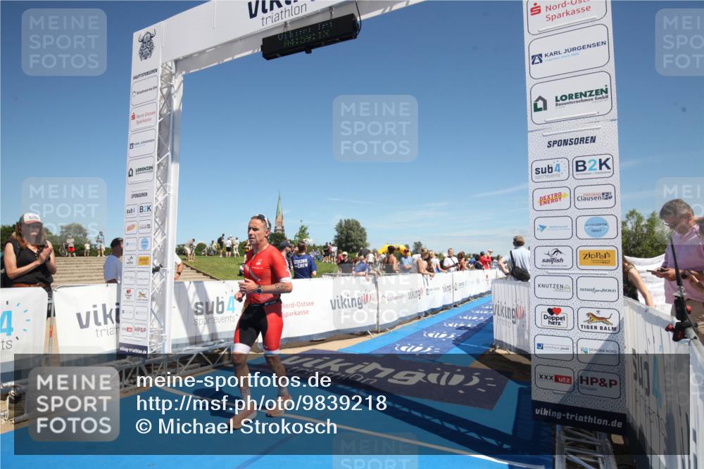 21.06.2026 - Viking Triathlon Michael Strokosch http://msf.ph/oto/9839218 21.06.2026 14:59:27 Ziel 30 meine-sportfotos.de