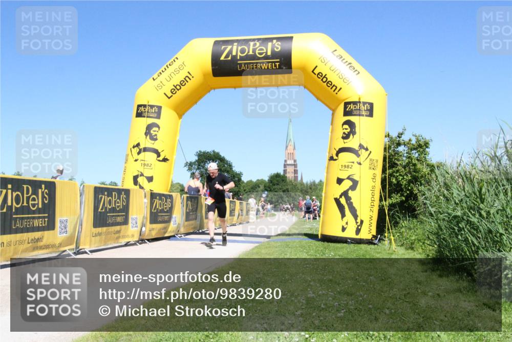 21.06.2026 - Viking Triathlon Michael Strokosch http://msf.ph/oto/9839280 21.06.2026 15:47:48 Laufen 237 meine-sportfotos.de