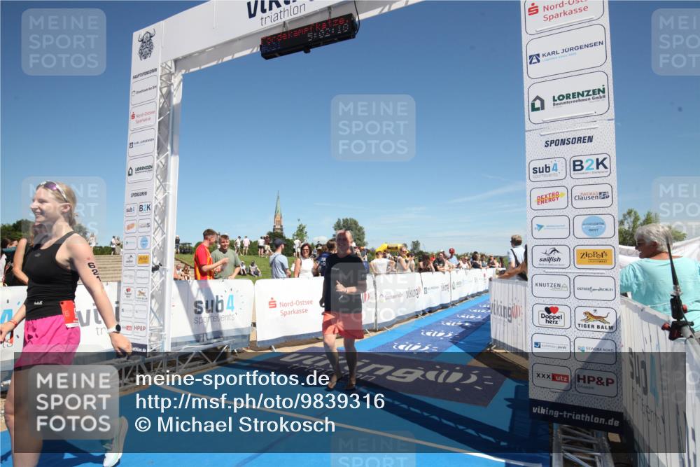 21.06.2026 - Viking Triathlon Michael Strokosch http://msf.ph/oto/9839316 21.06.2026 15:04:06 Ziel 621 meine-sportfotos.de