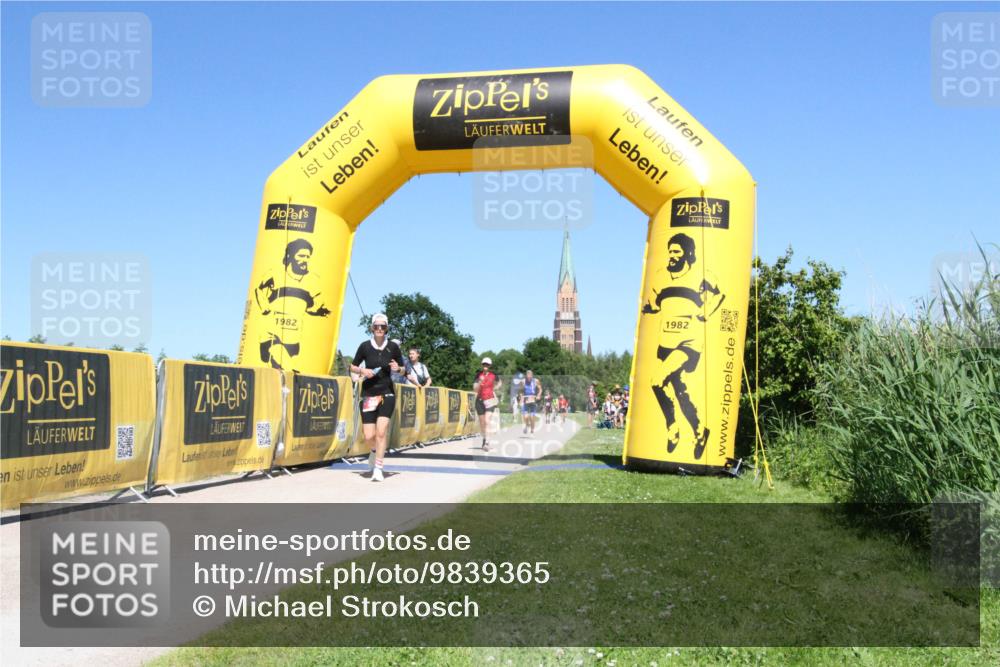 21.06.2026 - Viking Triathlon Michael Strokosch http://msf.ph/oto/9839365 21.06.2026 15:53:53 Laufen 344 meine-sportfotos.de