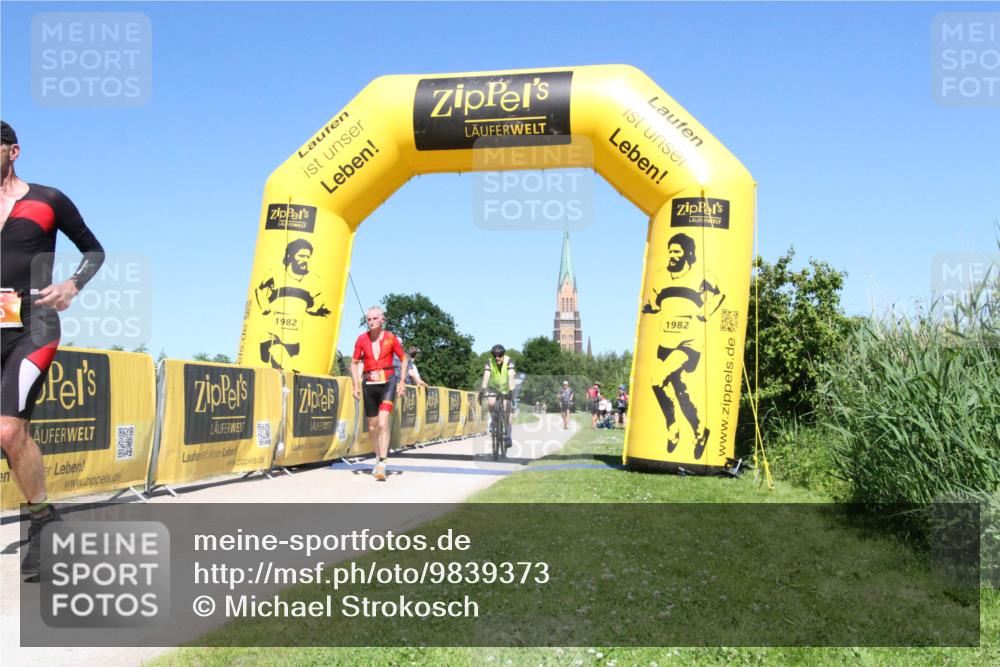 21.06.2026 - Viking Triathlon Michael Strokosch http://msf.ph/oto/9839373 21.06.2026 15:54:14 Laufen 375, 431 meine-sportfotos.de