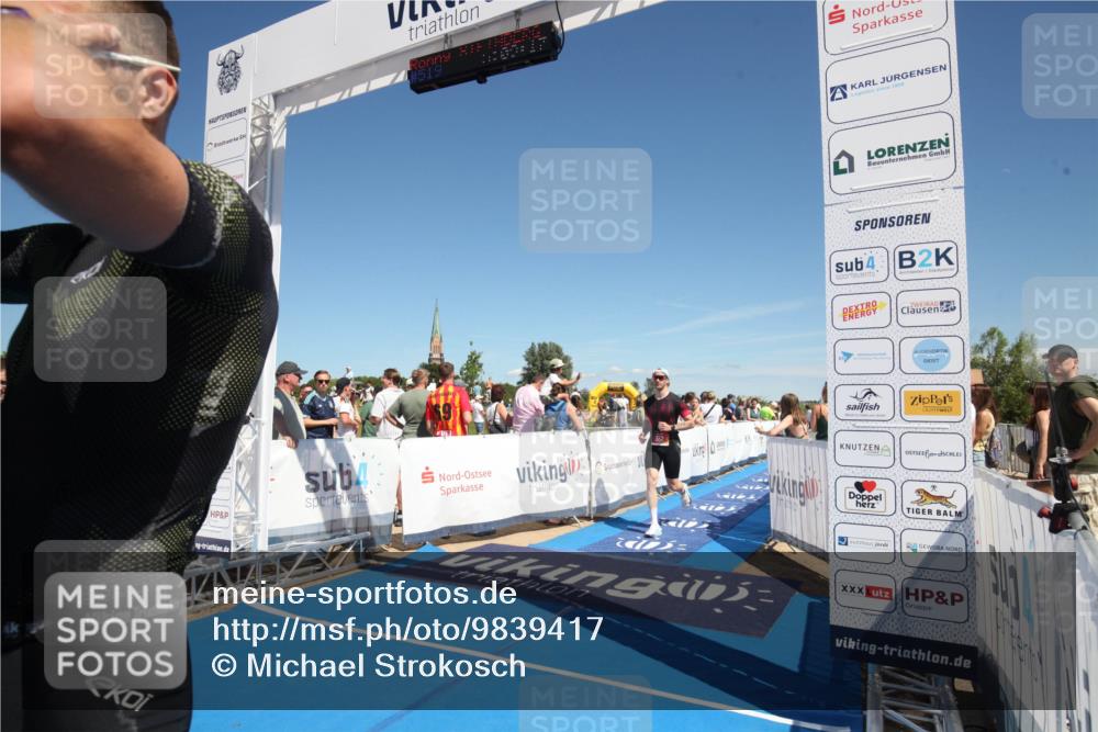 21.06.2026 - Viking Triathlon Michael Strokosch http://msf.ph/oto/9839417 21.06.2026 15:14:33 Ziel 374, 519 meine-sportfotos.de