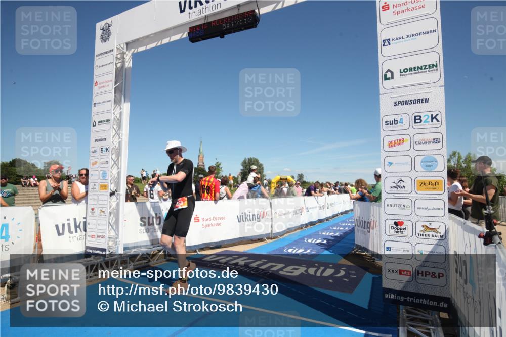 21.06.2026 - Viking Triathlon Michael Strokosch http://msf.ph/oto/9839430 21.06.2026 15:15:47 Ziel 458 meine-sportfotos.de