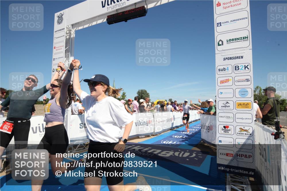 21.06.2026 - Viking Triathlon Michael Strokosch http://msf.ph/oto/9839521 21.06.2026 15:19:54 Ziel 662 meine-sportfotos.de