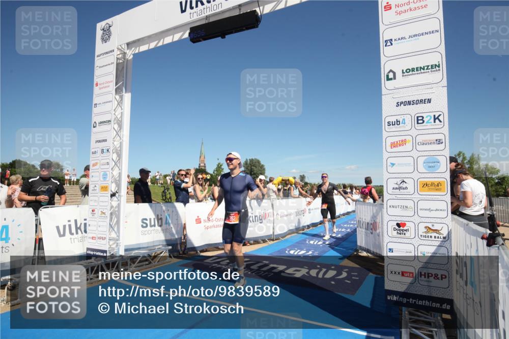 21.06.2026 - Viking Triathlon Michael Strokosch http://msf.ph/oto/9839589 21.06.2026 15:33:49 Ziel 329 meine-sportfotos.de