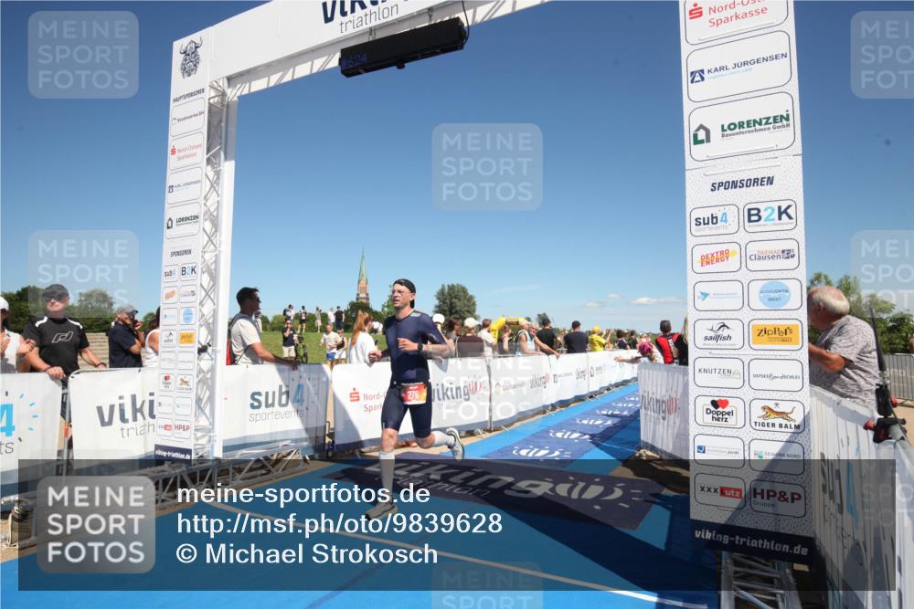 21.06.2026 - Viking Triathlon Michael Strokosch http://msf.ph/oto/9839628 21.06.2026 15:41:21 Ziel 276 meine-sportfotos.de