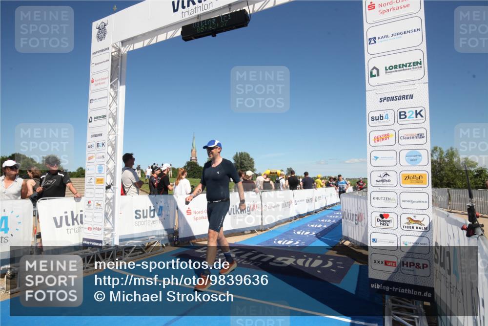 21.06.2026 - Viking Triathlon Michael Strokosch http://msf.ph/oto/9839636 21.06.2026 15:42:52 Ziel 482 meine-sportfotos.de
