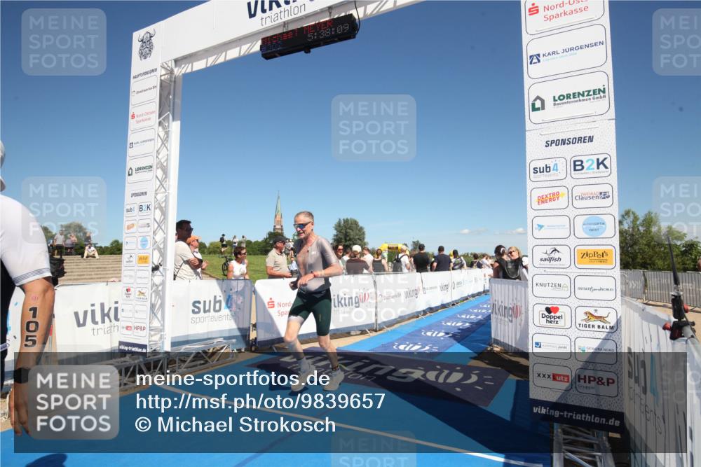 21.06.2026 - Viking Triathlon Michael Strokosch http://msf.ph/oto/9839657 21.06.2026 15:46:21 Ziel 60, 105, 382 meine-sportfotos.de
