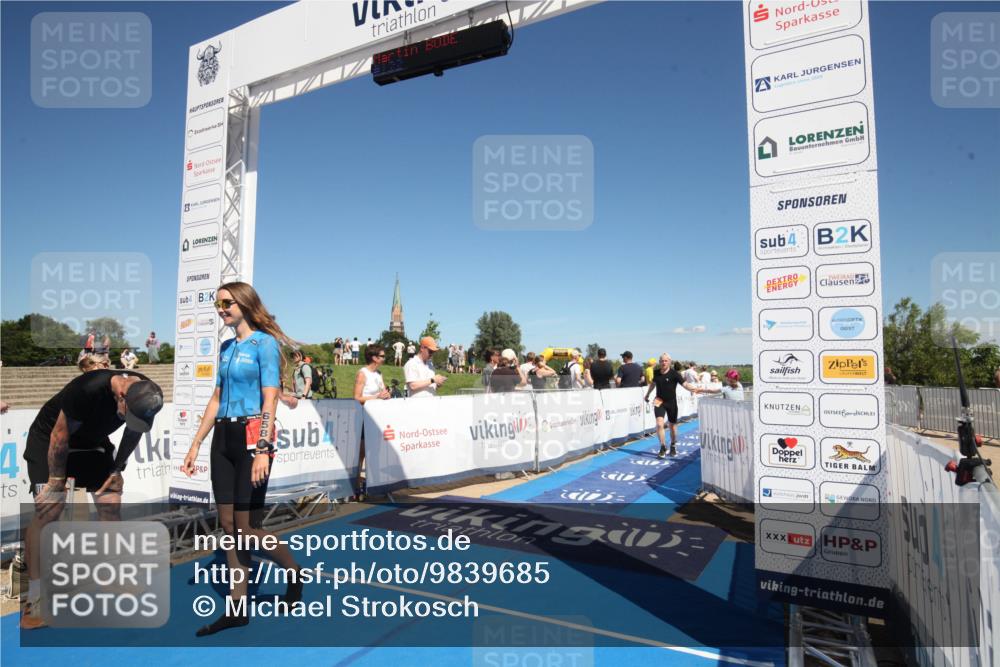 21.06.2026 - Viking Triathlon Michael Strokosch http://msf.ph/oto/9839685 21.06.2026 15:48:06 Ziel 658 meine-sportfotos.de