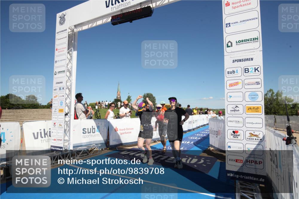 21.06.2026 - Viking Triathlon Michael Strokosch http://msf.ph/oto/9839708 21.06.2026 15:49:00 Ziel 661 meine-sportfotos.de