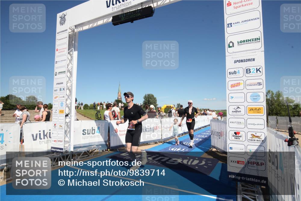 21.06.2026 - Viking Triathlon Michael Strokosch http://msf.ph/oto/9839714 21.06.2026 15:50:20 Ziel 313 meine-sportfotos.de