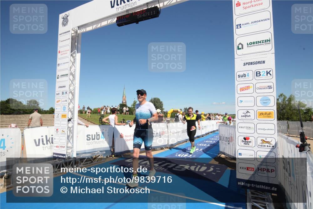 21.06.2026 - Viking Triathlon Michael Strokosch http://msf.ph/oto/9839716 21.06.2026 15:50:57 Ziel 339 meine-sportfotos.de