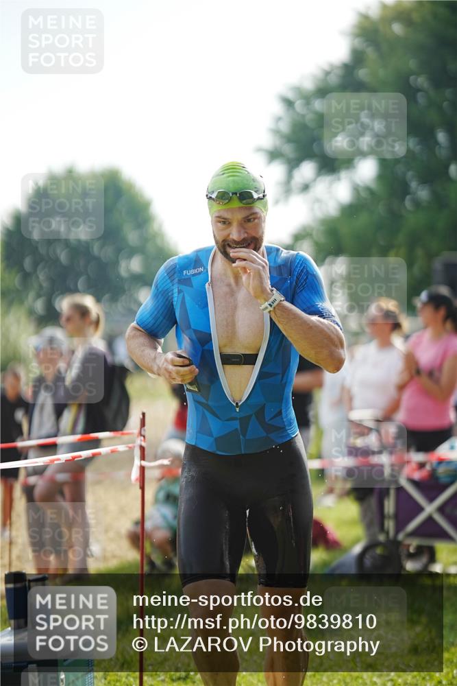 21.06.2026 - 29. Vierlanden-Triathlon LAZAROV Photography http://msf.ph/oto/9839810 21.06.2026 08:37:46 Schwimmen 36 meine-sportfotos.de