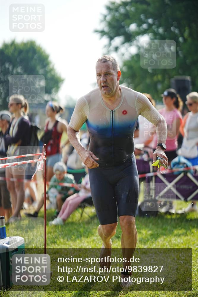 21.06.2026 - 29. Vierlanden-Triathlon LAZAROV Photography http://msf.ph/oto/9839827 21.06.2026 08:39:36 Schwimmen 3, 32, 155 meine-sportfotos.de