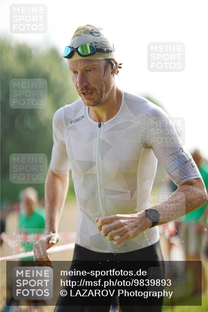 21.06.2026 - 29. Vierlanden-Triathlon LAZAROV Photography http://msf.ph/oto/9839893 21.06.2026 08:49:39 Schwimmen 187 meine-sportfotos.de
