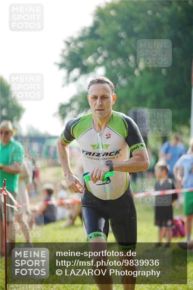 21.06.2026 - 29. Vierlanden-Triathlon LAZAROV Photography http://msf.ph/oto/9839936 21.06.2026 08:50:50 Schwimmen 101, 163 meine-sportfotos.de