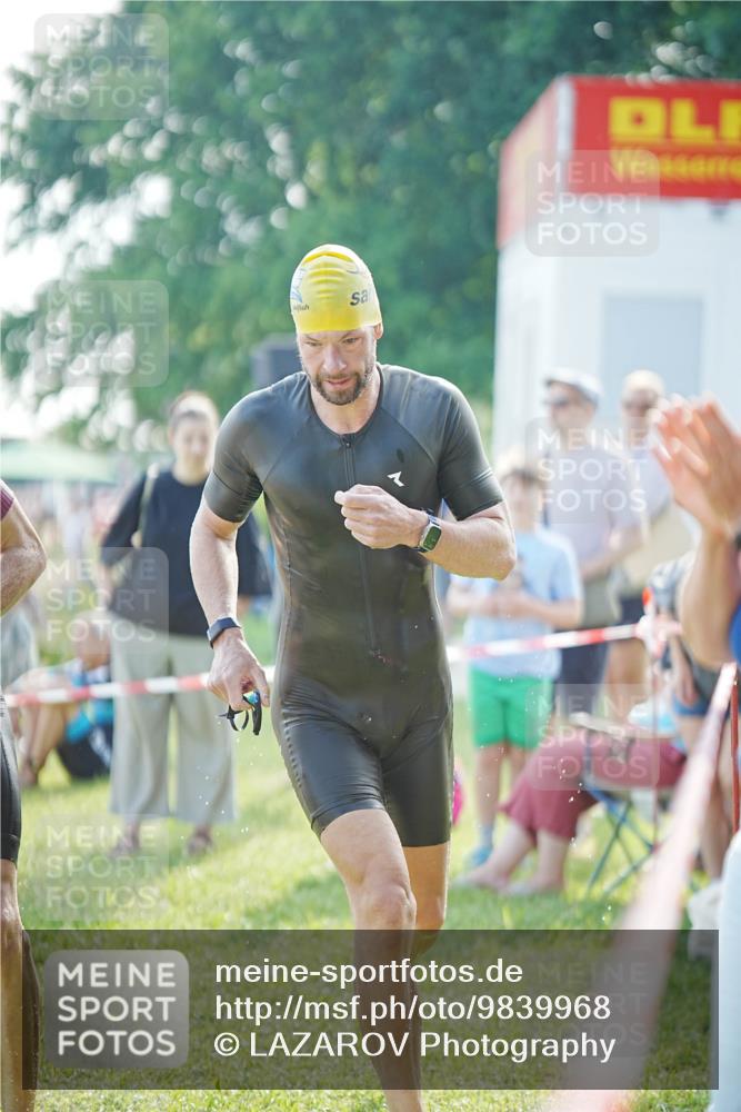 21.06.2026 - 29. Vierlanden-Triathlon LAZAROV Photography http://msf.ph/oto/9839968 21.06.2026 08:51:36 Schwimmen 50, 81, 157, 161 meine-sportfotos.de