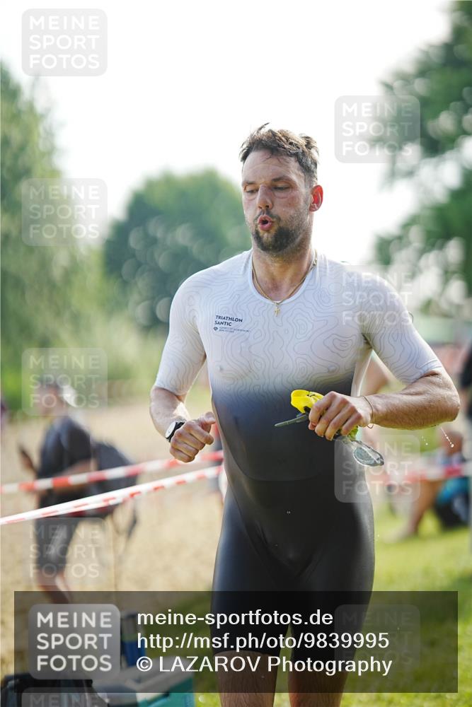 21.06.2026 - 29. Vierlanden-Triathlon LAZAROV Photography http://msf.ph/oto/9839995 21.06.2026 08:52:31 Schwimmen 33, 181 meine-sportfotos.de