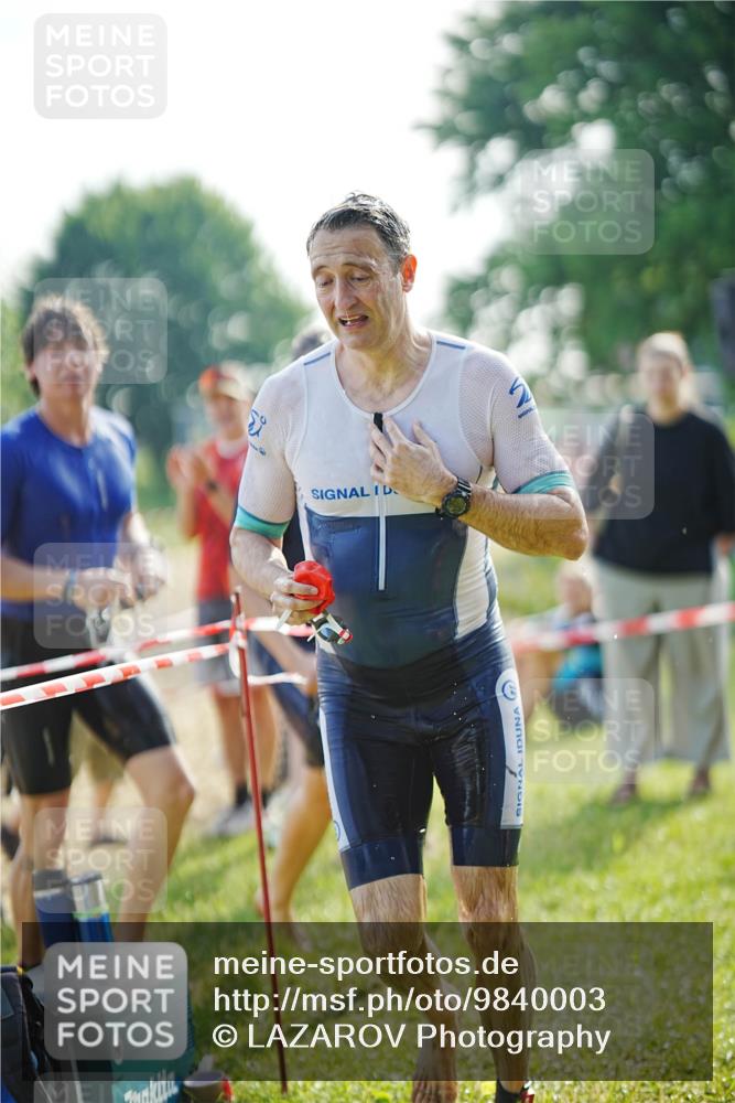 21.06.2026 - 29. Vierlanden-Triathlon LAZAROV Photography http://msf.ph/oto/9840003 21.06.2026 08:52:50 Schwimmen 22, 98, 167, 195 meine-sportfotos.de