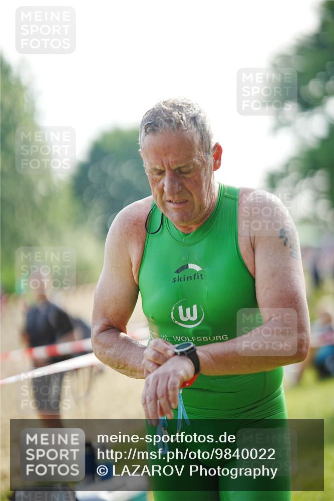 21.06.2026 - 29. Vierlanden-Triathlon LAZAROV Photography http://msf.ph/oto/9840022 21.06.2026 08:53:22 Schwimmen 200, 205 meine-sportfotos.de