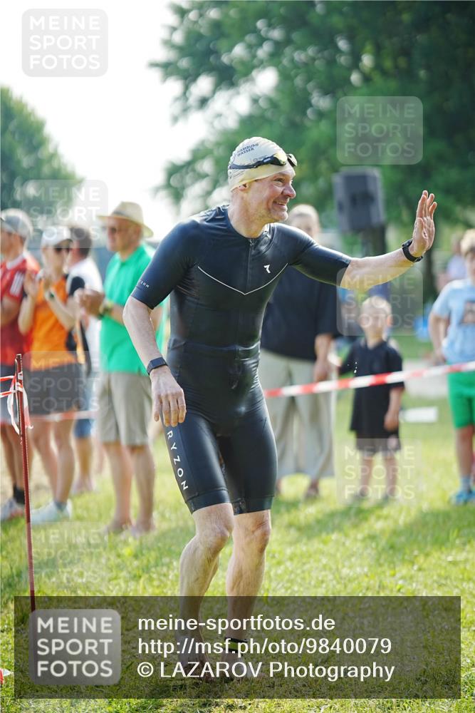 21.06.2026 - 29. Vierlanden-Triathlon LAZAROV Photography http://msf.ph/oto/9840079 21.06.2026 08:56:09 Schwimmen 87, 138 meine-sportfotos.de