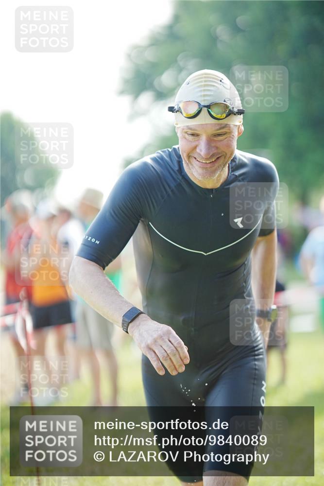 21.06.2026 - 29. Vierlanden-Triathlon LAZAROV Photography http://msf.ph/oto/9840089 21.06.2026 08:56:11 Schwimmen 138 meine-sportfotos.de