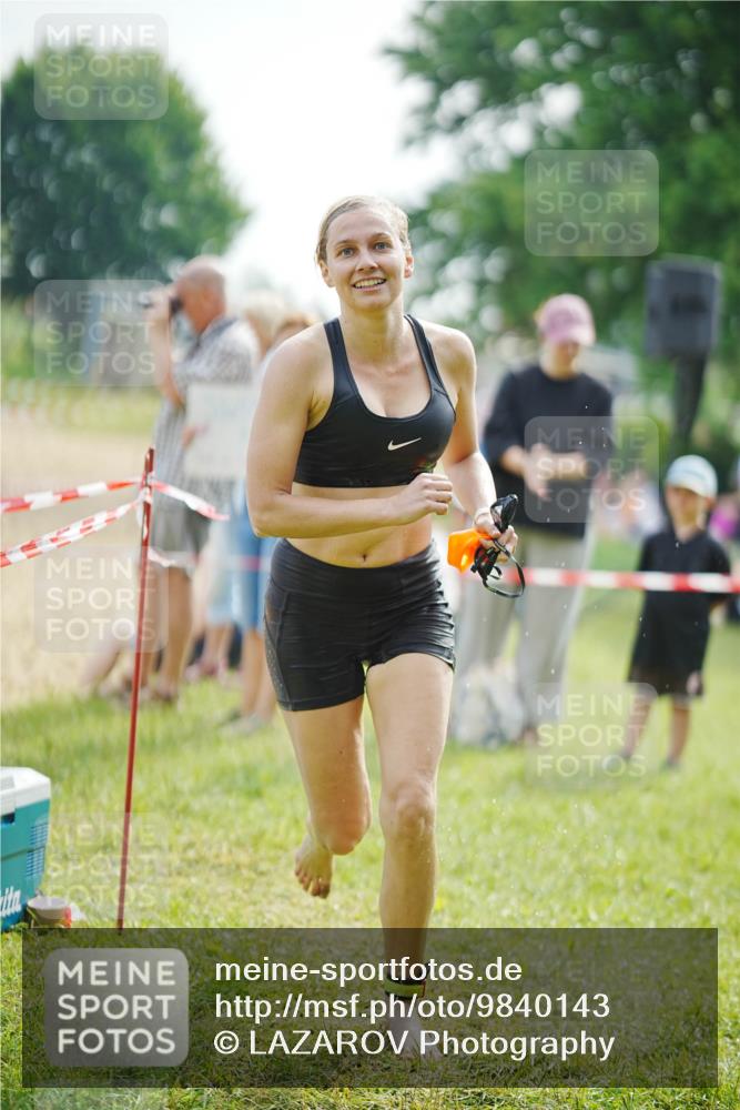 21.06.2026 - 29. Vierlanden-Triathlon LAZAROV Photography http://msf.ph/oto/9840143 21.06.2026 09:17:20 Schwimmen 249 meine-sportfotos.de