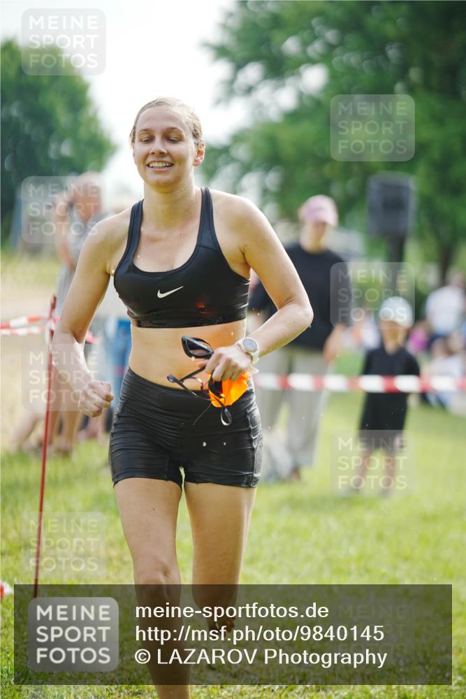 21.06.2026 - 29. Vierlanden-Triathlon LAZAROV Photography http://msf.ph/oto/9840145 21.06.2026 09:17:20 Schwimmen 249 meine-sportfotos.de
