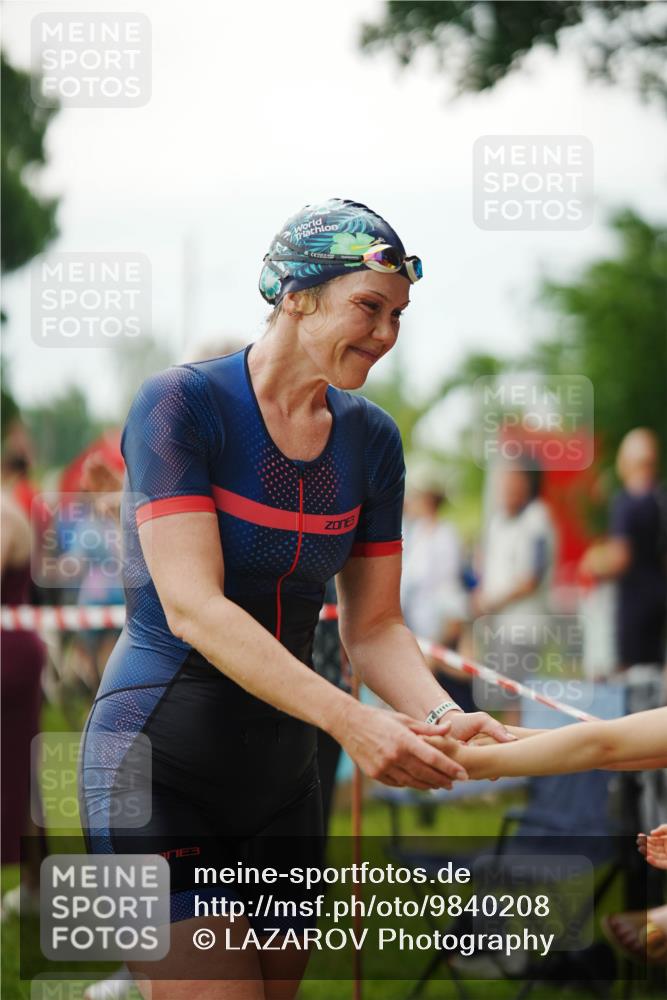 21.06.2026 - 29. Vierlanden-Triathlon LAZAROV Photography http://msf.ph/oto/9840208 21.06.2026 09:36:26 Schwimmen 247 meine-sportfotos.de