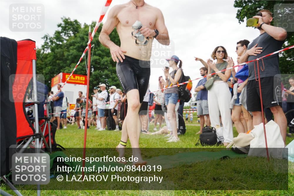 21.06.2026 - 29. Vierlanden-Triathlon LAZAROV Photography http://msf.ph/oto/9840319 21.06.2026 10:07:18 Schwimmen 425, 445, 474 meine-sportfotos.de