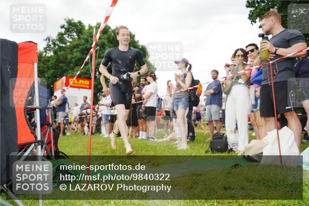 21.06.2026 - 29. Vierlanden-Triathlon LAZAROV Photography http://msf.ph/oto/9840322 21.06.2026 10:07:20 Schwimmen 425, 428, 445, 474 meine-sportfotos.de