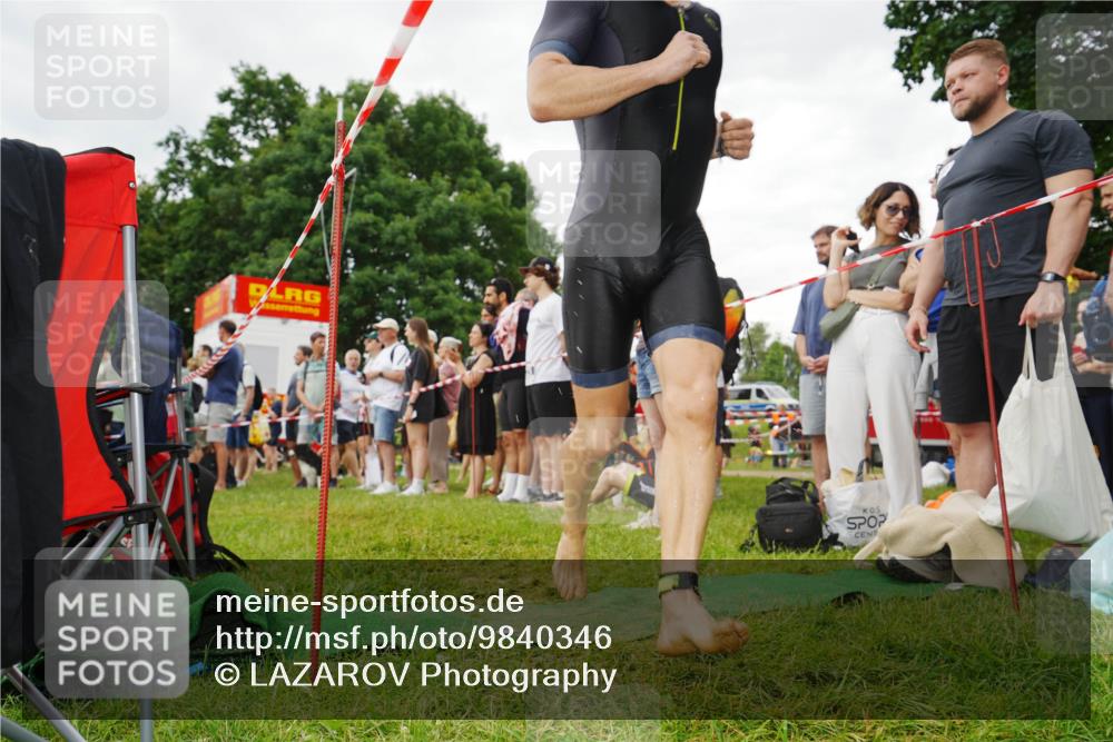 21.06.2026 - 29. Vierlanden-Triathlon LAZAROV Photography http://msf.ph/oto/9840346 21.06.2026 10:08:21 Schwimmen 392, 399, 452, 459, 473, 478 meine-sportfotos.de