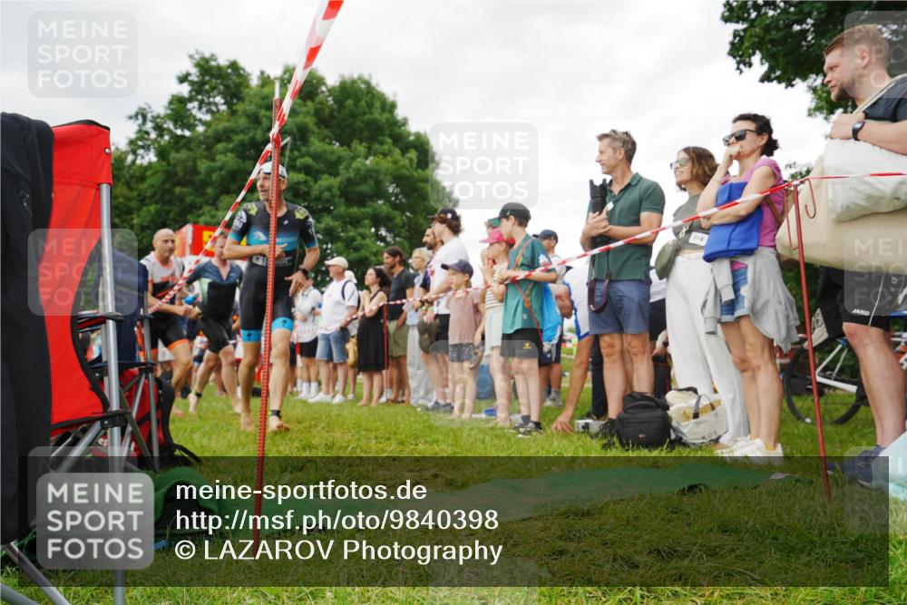 21.06.2026 - 29. Vierlanden-Triathlon LAZAROV Photography http://msf.ph/oto/9840398 21.06.2026 10:11:46 Schwimmen 402, 404, 426, 463 meine-sportfotos.de