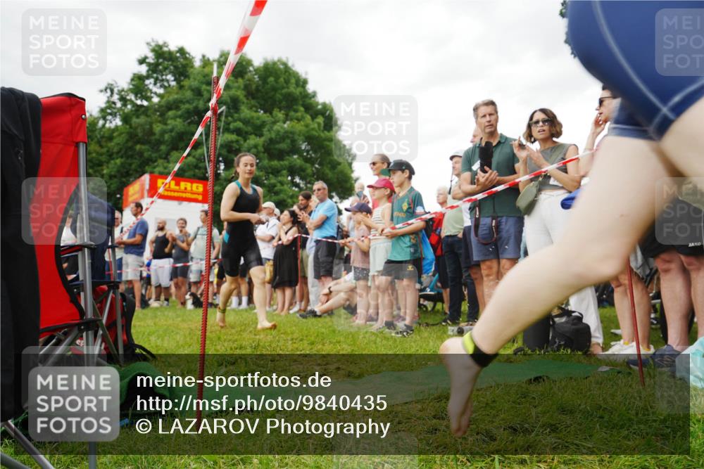 21.06.2026 - 29. Vierlanden-Triathlon LAZAROV Photography http://msf.ph/oto/9840435 21.06.2026 10:15:05 Schwimmen 509, 545 meine-sportfotos.de