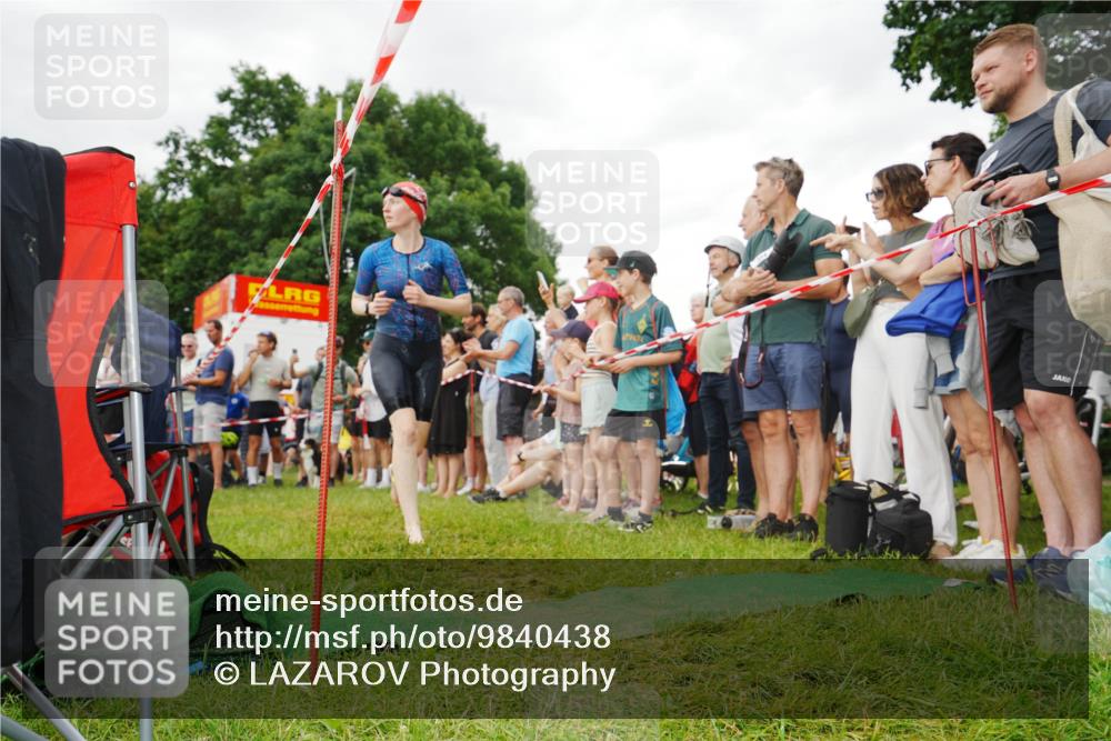 21.06.2026 - 29. Vierlanden-Triathlon LAZAROV Photography http://msf.ph/oto/9840438 21.06.2026 10:15:23 Schwimmen 526, 564, 584, 621 meine-sportfotos.de