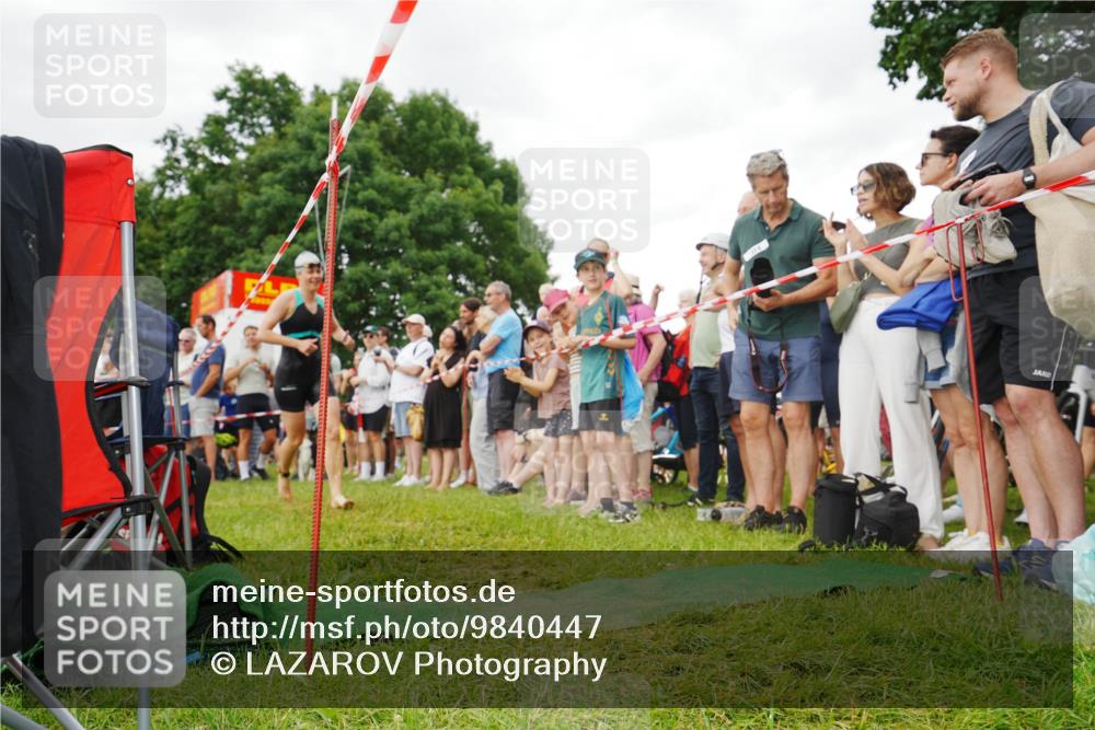 21.06.2026 - 29. Vierlanden-Triathlon LAZAROV Photography http://msf.ph/oto/9840447 21.06.2026 10:15:30 Schwimmen 496, 564, 584, 614, 621 meine-sportfotos.de