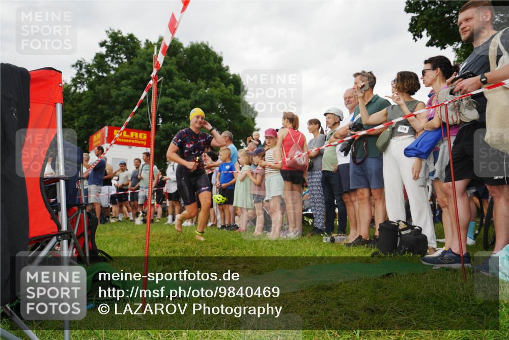 21.06.2026 - 29. Vierlanden-Triathlon LAZAROV Photography http://msf.ph/oto/9840469 21.06.2026 10:16:40 Schwimmen 383, 384, 441, 540 meine-sportfotos.de