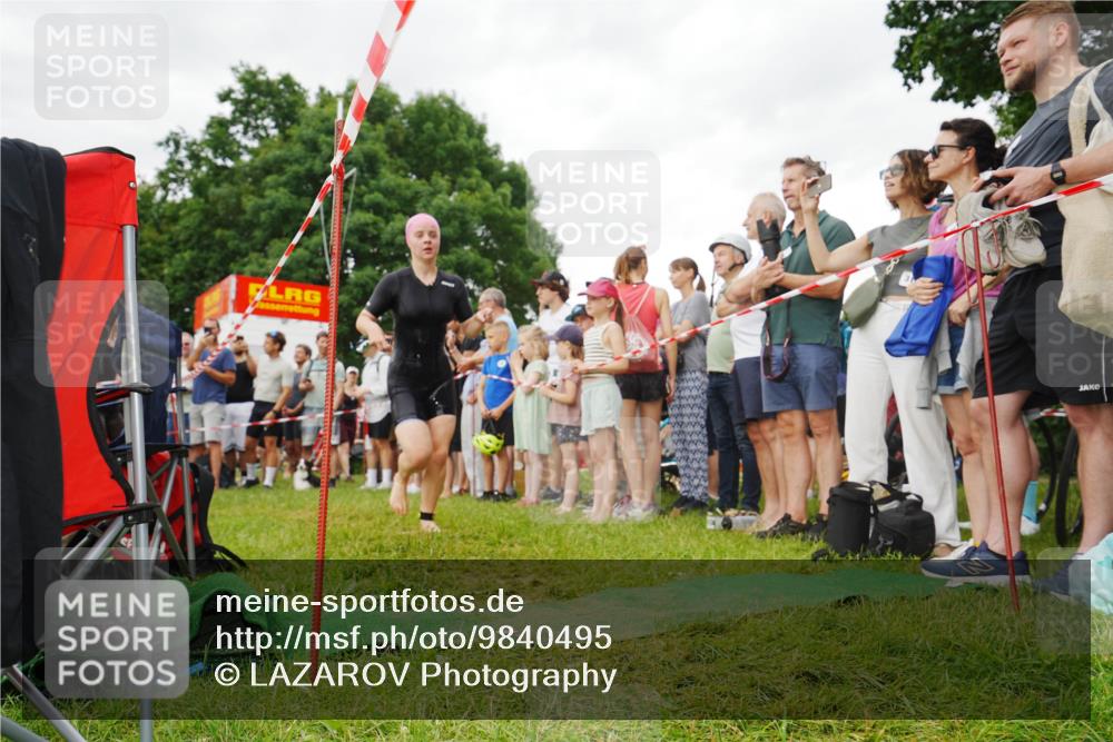 21.06.2026 - 29. Vierlanden-Triathlon LAZAROV Photography http://msf.ph/oto/9840495 21.06.2026 10:16:59 Schwimmen 328, 388, 485, 506, 536, 538, 604, 613, 622 meine-sportfotos.de