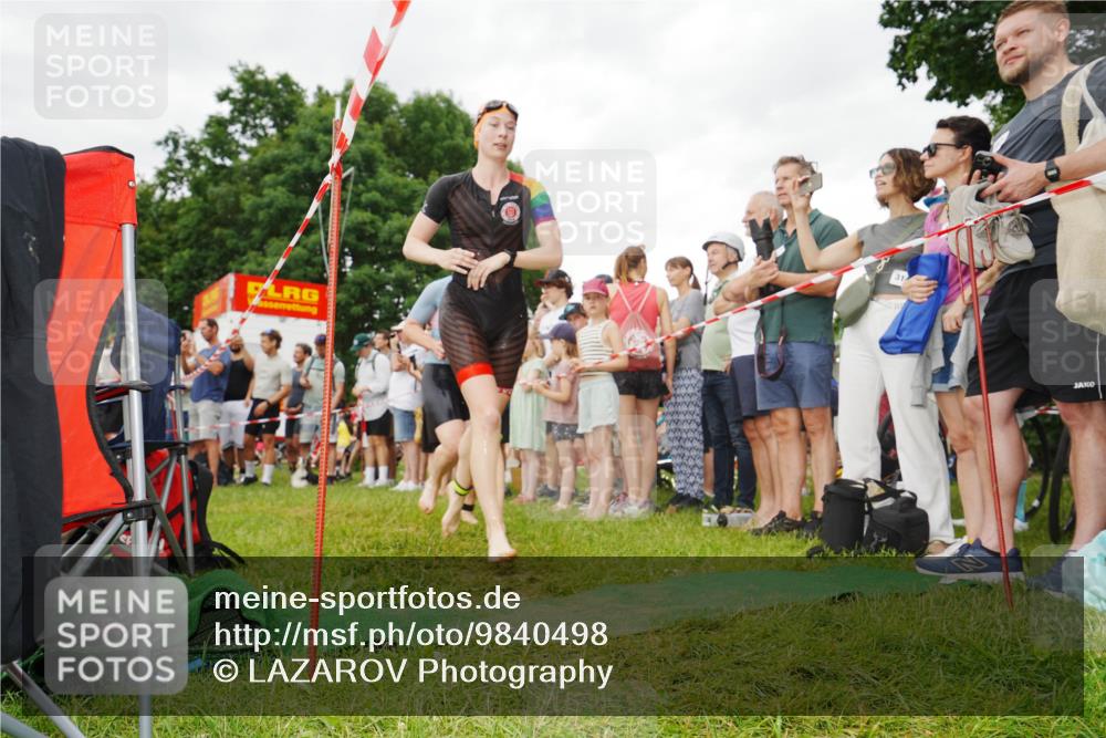 21.06.2026 - 29. Vierlanden-Triathlon LAZAROV Photography http://msf.ph/oto/9840498 21.06.2026 10:17:01 Schwimmen 328, 374, 388, 485, 506, 536, 538, 604, 613, 622 meine-sportfotos.de