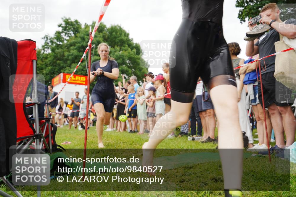 21.06.2026 - 29. Vierlanden-Triathlon LAZAROV Photography http://msf.ph/oto/9840527 21.06.2026 10:17:32 Schwimmen 369, 486, 517, 530, 543, 567, 574, 585, 599, 602 meine-sportfotos.de