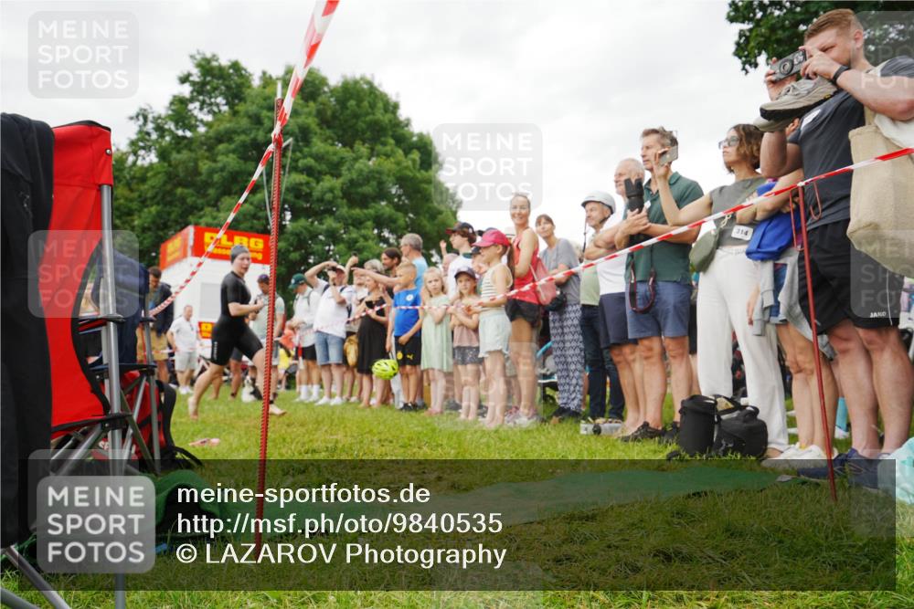 21.06.2026 - 29. Vierlanden-Triathlon LAZAROV Photography http://msf.ph/oto/9840535 21.06.2026 10:17:36 Schwimmen 369, 486, 517, 543, 567, 585, 599, 600 meine-sportfotos.de