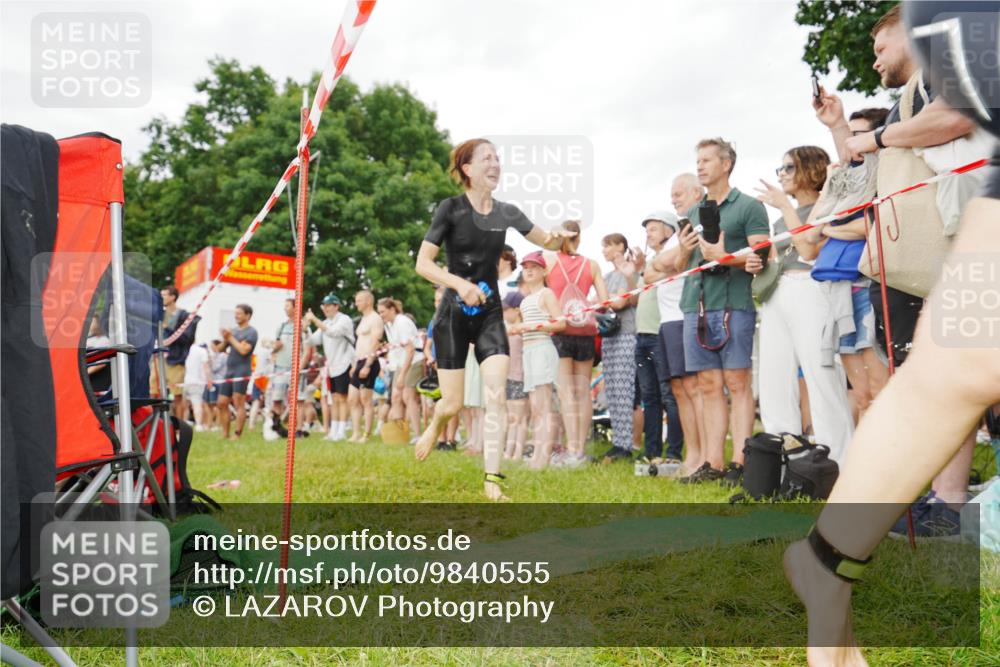 21.06.2026 - 29. Vierlanden-Triathlon LAZAROV Photography http://msf.ph/oto/9840555 21.06.2026 10:18:01 Schwimmen 481, 553, 563 meine-sportfotos.de